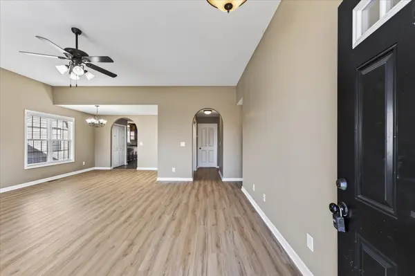 3627 Fox Tail Drive, Clarksville, TN 37040