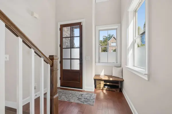 5925 Woodlands Ave, Nashville, TN 37211