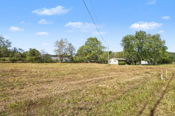 7291 Greenvale Rd, Watertown, TN 37184