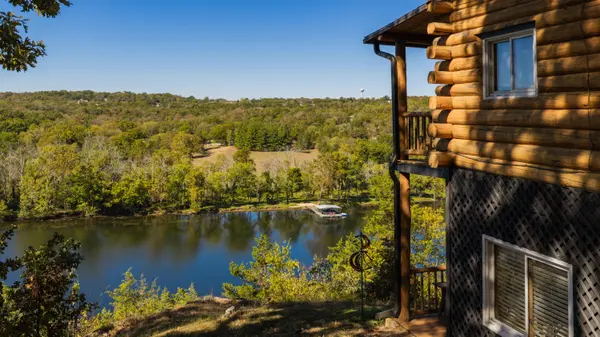 206 Ella LN, Branson, MO 65616