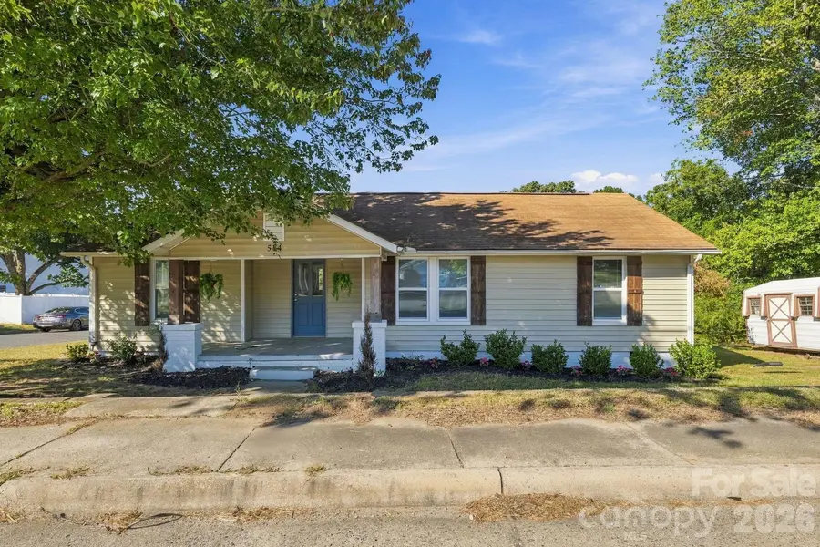 514 S Chapel ST, Landis, NC 28088