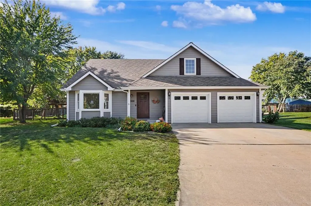 2925 Iris CT, Lawrence, KS 66047