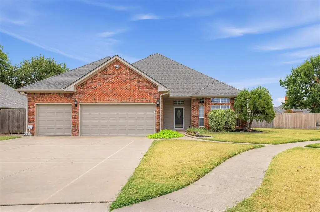 3908 Brunswick LN, Norman, OK 73072