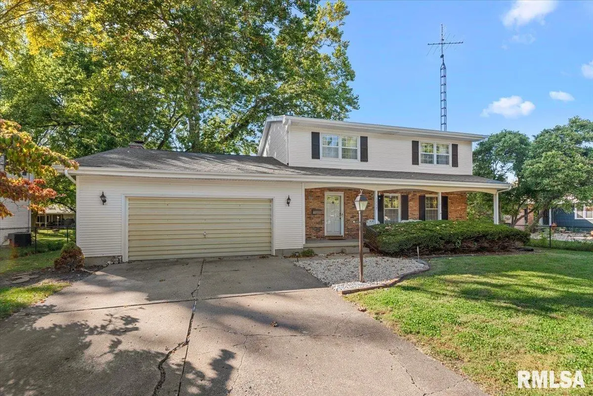 1117 LARCHMONT DR, Springfield, IL 62704