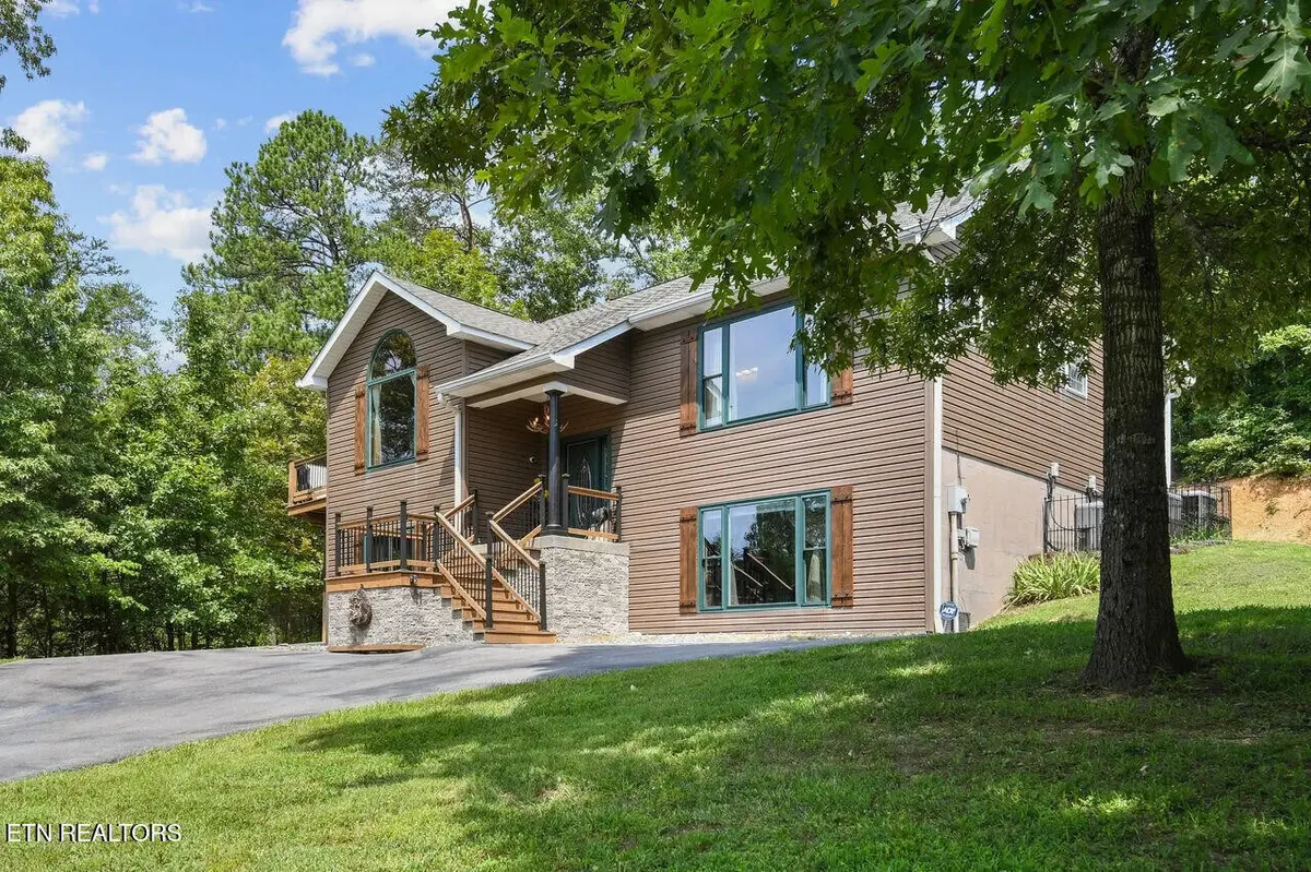 850 Sylvia Lane, Sevierville, TN 37876