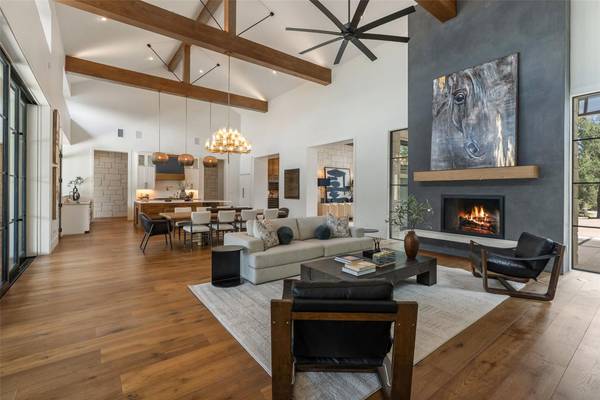 19101 Sean Avery PATH, Spicewood, TX 78669