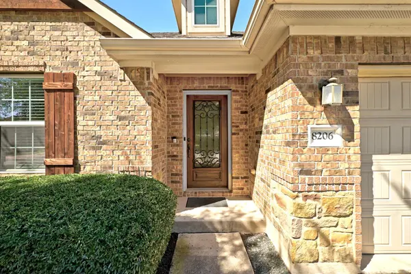 8206 Arezzo DR, Round Rock, TX 78665