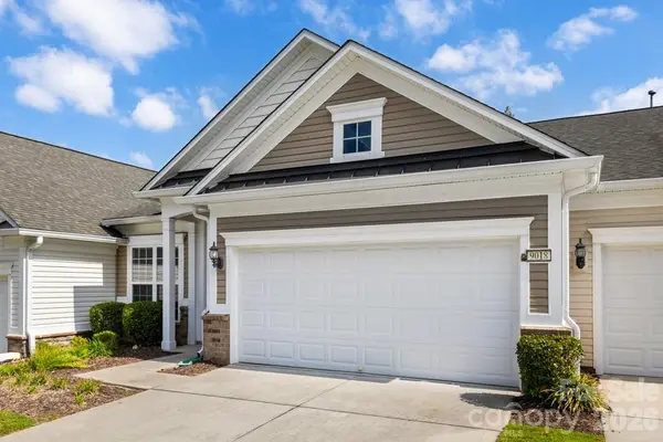 9018 Smokey Hill LN, Indian Land, SC 29707