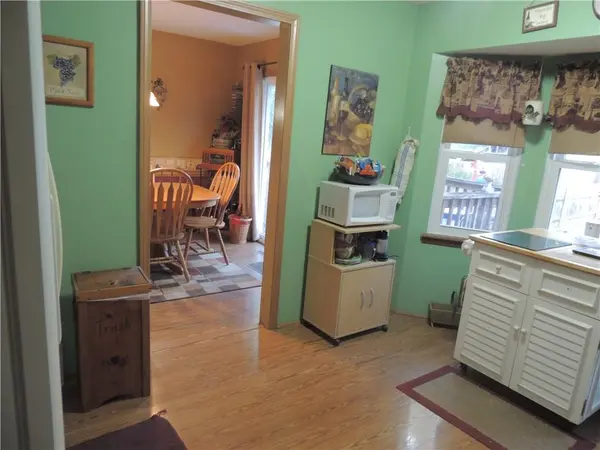 6911 N Liberty ST, Liberty, MO 64118