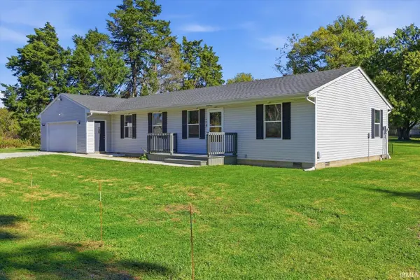 402 N Taylor ST, St. Paul, IN 47272-4723