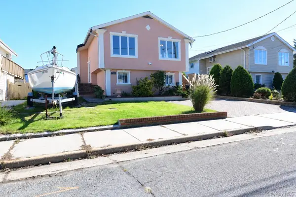 925 S Long Beach AVE, Freeport, NY 11520