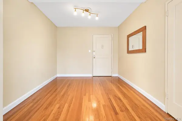 141-15 28th AVE #6A, Flushing, NY 11354