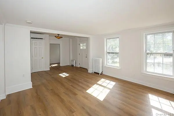40 The PL, Glen Cove, NY 11542