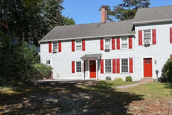 40 The PL, Glen Cove, NY 11542