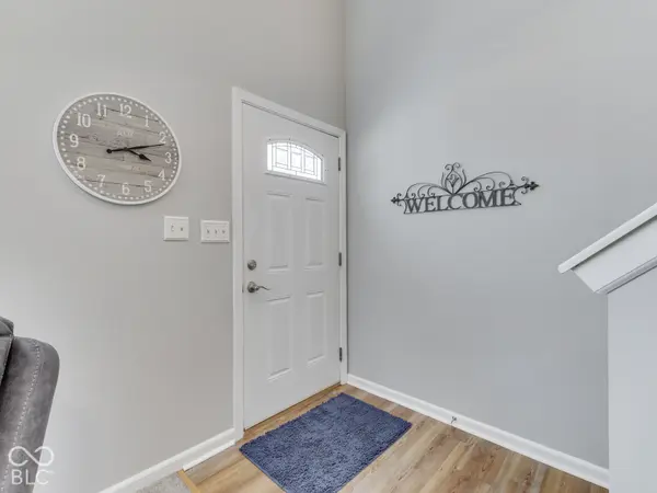 2293 Grand Fir DR, Greenwood, IN 46143