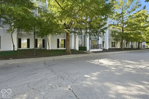 2121 Grenville ST #1B, Carmel, IN 46032
