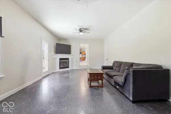 402 N Taylor ST, Saint Paul, IN 47272