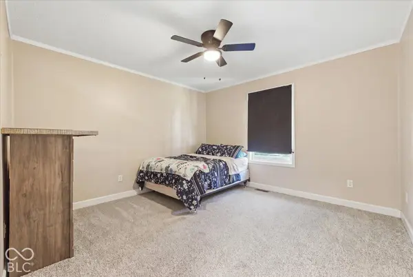 402 N Taylor ST, Saint Paul, IN 47272