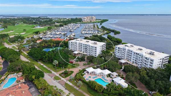 2550 HARBOURSIDE DR #334, Longboat Key, FL 34228