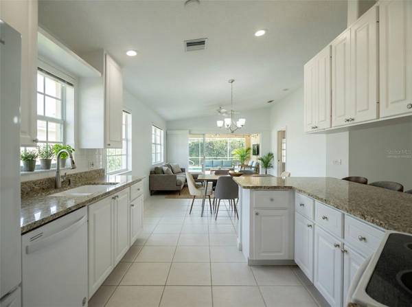 8876 ESTEPONA CT, Sarasota, FL 34238
