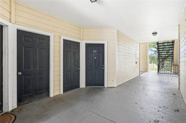 2586 ROBERT TRENT JONES DR #1115, Orlando, FL 32835