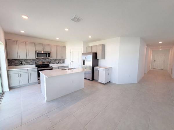 124 CITRINE LOOP, Kissimmee, FL 34758
