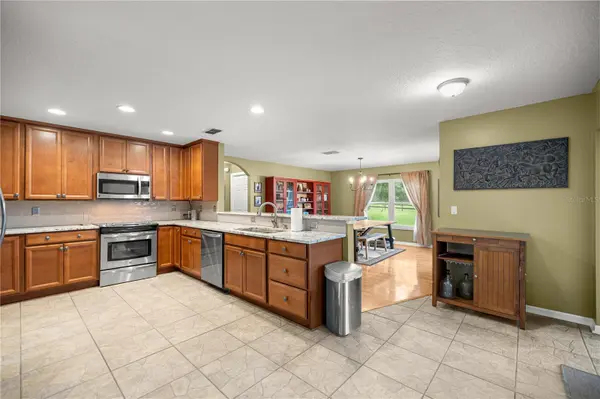 11347 NW 160TH ST, Reddick, FL 32686