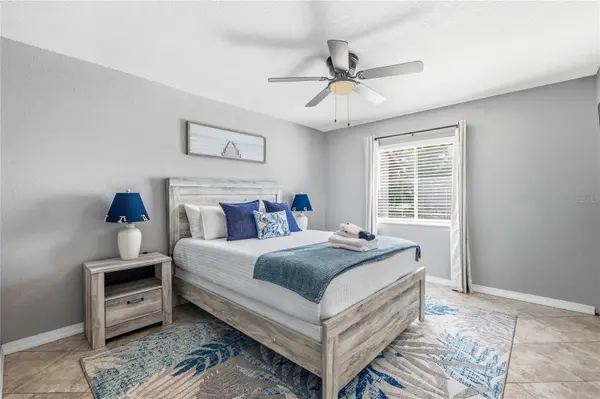 2744 HIDDEN LAKE BLVD #C, Sarasota, FL 34237