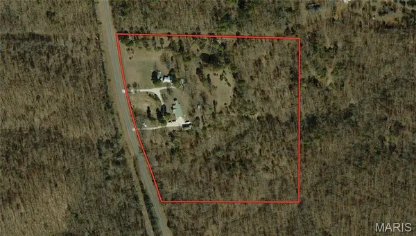 11090 Highway K, Jadwin, MO 65501
