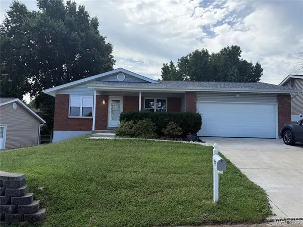 2152 Treasure Island DR, Imperial, MO 63052