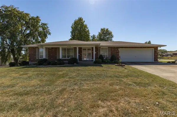 78 Oakwood DR, Ste Genevieve, MO 63670