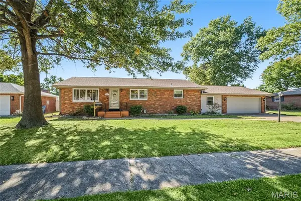 2316 Saint Bernard AVE, Granite City, IL 62040