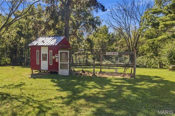 4020 Old 100 SPUR, Villa Ridge, MO 63089