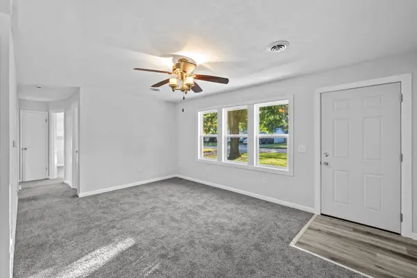 3914 15th Street B ST, Moline, IL 61265