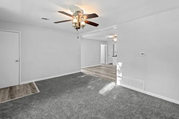 3914 15th Street B ST, Moline, IL 61265
