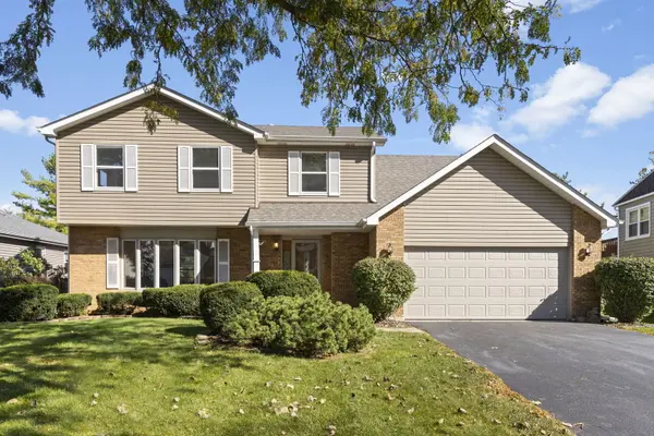 8421 Chelsea LN, Woodridge, IL 60517