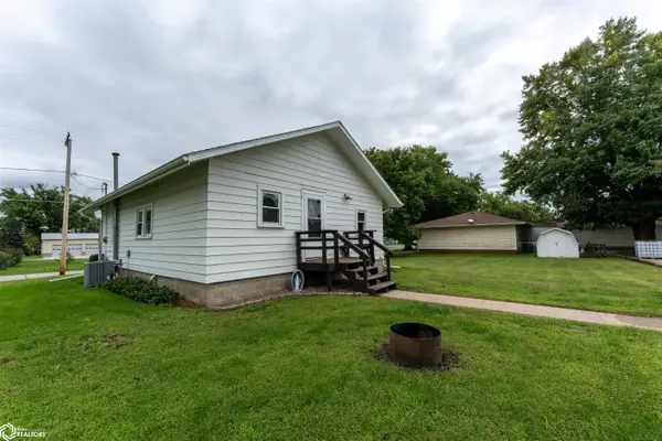 607 Harrison ST, Melcher-dallas, IA 50062
