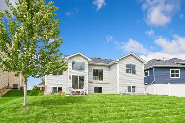 1558 Spruce ST, Farmington, MN 55024