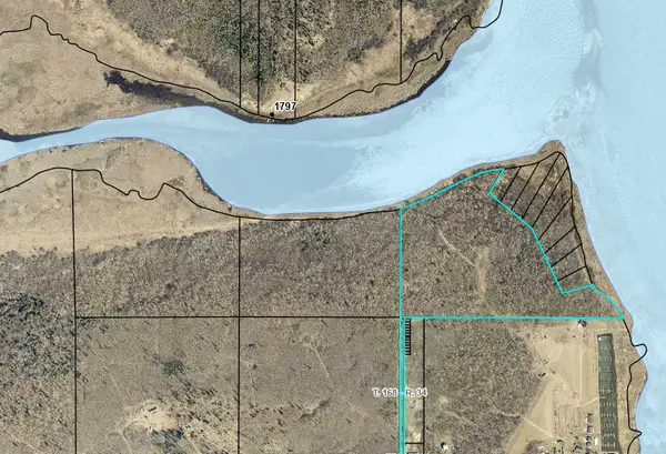 2521 Youngs Bay DR NW, Angle Inlet, MN 56711