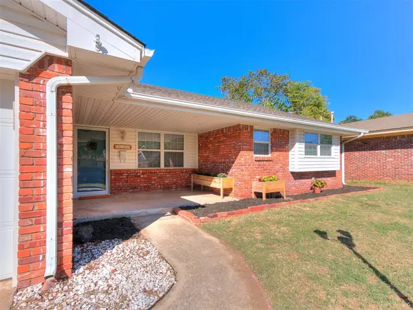 8109 NW 28th TER, Bethany, OK 73008