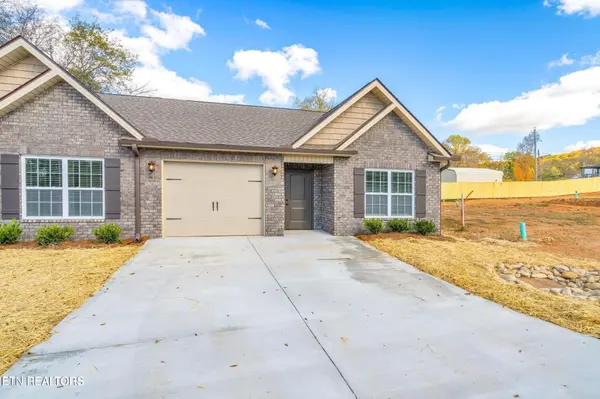 7351 Green Estates Way, Knoxville, TN 37918