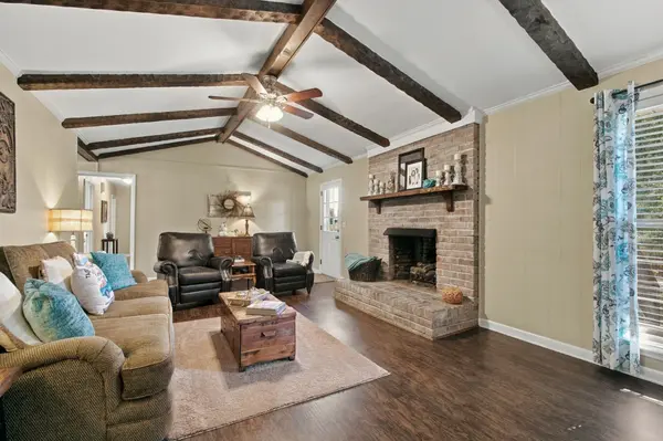 1365 W Division St, Mount Juliet, TN 37122