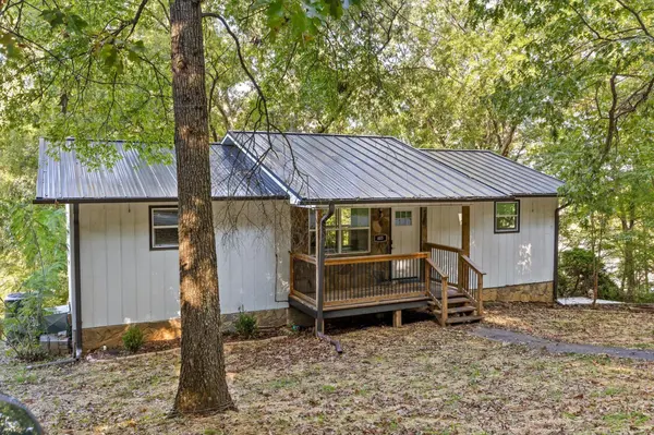 405 Dempsey Lane, Rossville, GA 30741
