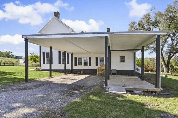 3635 Halltown Rd, Hartsville, TN 37074