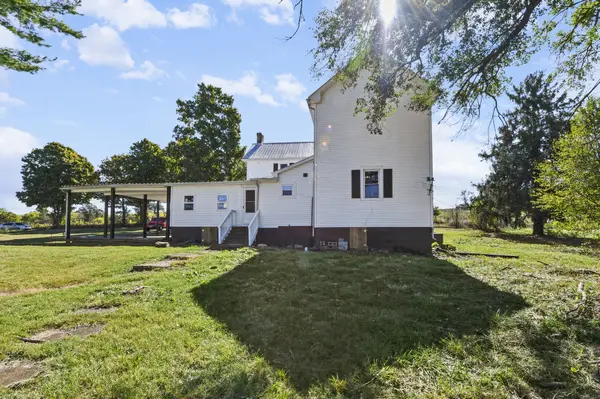 3635 Halltown Rd, Hartsville, TN 37074
