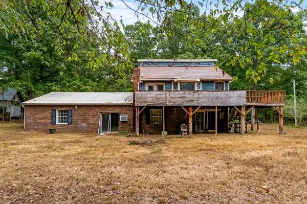2120 Griffintown Rd, White Bluff, TN 37187