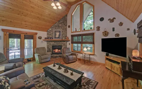 164 Dew Drop Ln, Murphy, NC 28906