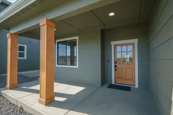 12133 N Montfort St, Spokane, WA 99218