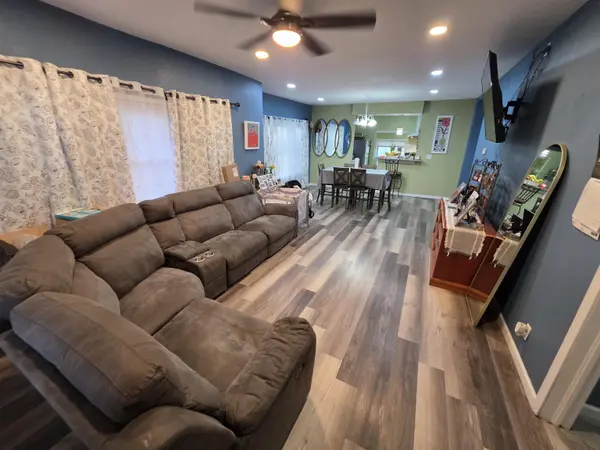 1527 N spruce st, Wichita, KS 67214