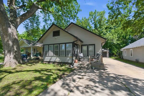622 W Carr, El Dorado, KS 67042